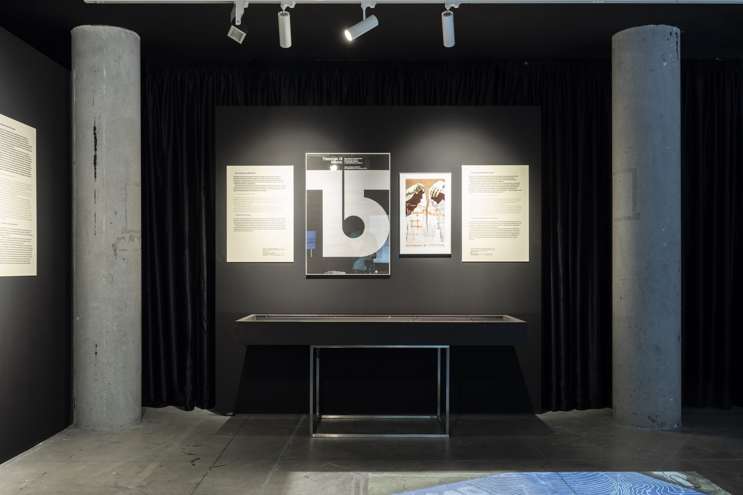 Foto general de la exposición ensanches en euskadi